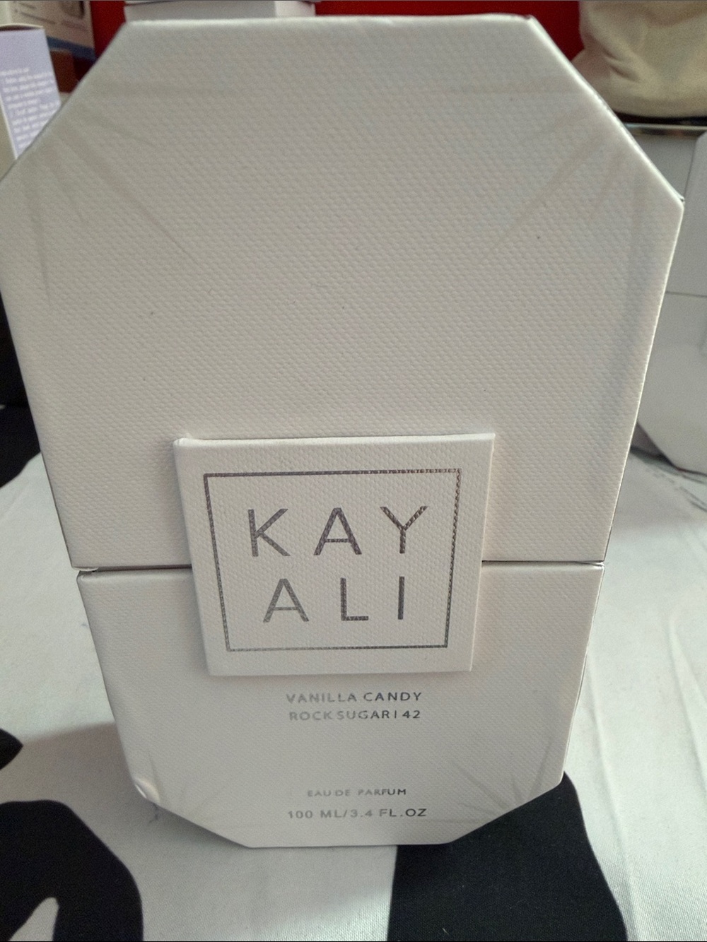 KAYALI  VANILLA CANDY ROCK SUGAR | 42 New